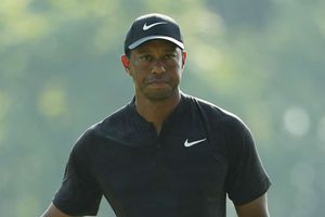 Tiger Woods narrowly within Northern Trust projected cut after second round