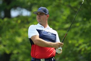 Woodland edges Fowler for PGA Championship lead