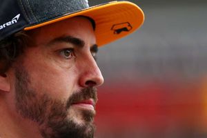 Magnussen: Alonso thinks he's a God, I can't wait for him to retire