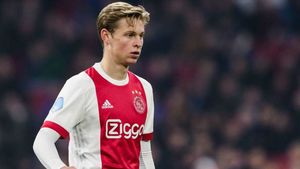 Barcelona to make a move for Frenkie De Jong: Marc Overmars