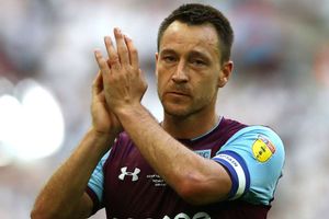 Sarri ready to have Terry in his coaching staff