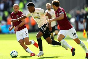 Mourinho unimpressed with Martial work rate