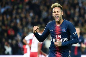 Paris Saint-Germain 4 Reims 1: Neymar and Cavani star in routine win