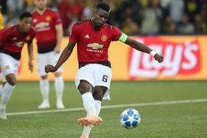 Goal hero Pogba is one of the best in the world - Shaw