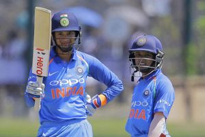 Clinical Indian women trounce SL women by 9 wickets