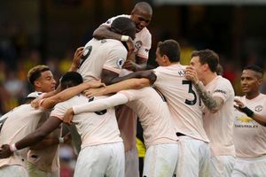 Watford 1 Manchester United 2: Lukaku and Smalling end hosts' 100 per cent start