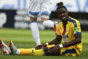 Zaha: I'd have to break my leg for a red card