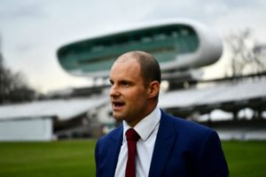 Andrew Strauss steps down as ECB Director