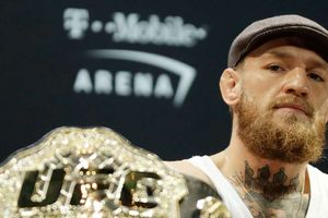 UFC: McGregor and Nurmagomedov make weight in Las Vegas