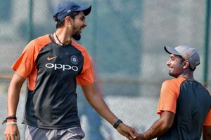 Speedster Ishant bowls at India nets, recovery on track