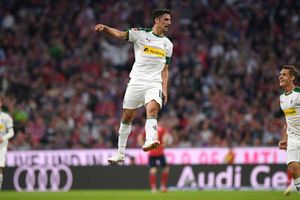 Bayern Munich 0 Borussia Monchengladbach 3: Under-pressure Kovac now four without a win