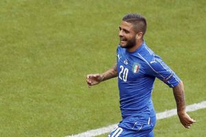 Liverpool favourites to sign Napoli superstar Insigne
