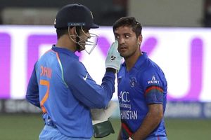 These five incidents will tell you why MS Dhoni is a true gentleman