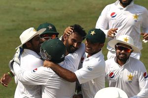 Pakistan Vs Australia, 1st Test, Day 3 Highlights: Asif and Abbas tear through limp Oz line-up