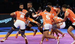 PKL 2018: Puneri Paltan edge U Mumba 33-32 in thriller