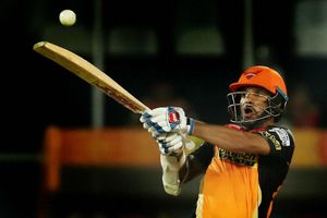IPL 2019 Transfer: King XI Punjab, Mumbai Indians eye Sunrisers Hyderabad star Shikhar Dhawan