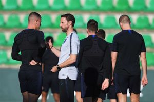 Luis Enrique applauds 'adaptive' Southgate