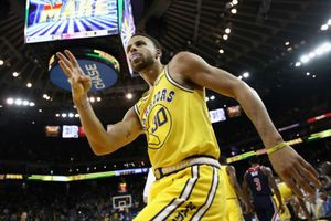 Curry cooks Wizards with 51 points, Raptors remain unbeaten