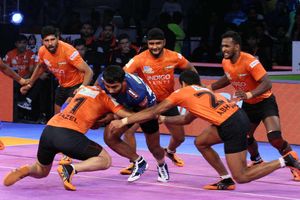 PKL 2018: U Mumba hammer Haryana Steelers