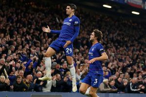 Chelsea 3 Crystal Palace 1: Morata double maintains momentum