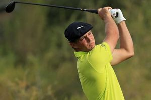 DeChambeau, Uihlein share lead as Glover shoots 61 in Las Vegas