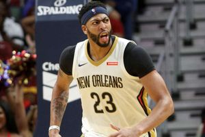 NBA: Anthony Davis leads Pelicans; Clippers hold off Warriors in OT