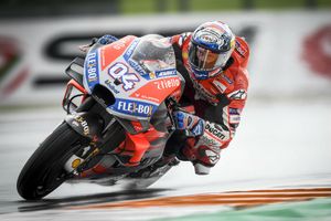 MotoGP analysis: How Dovizioso won a dramatic red-flagged dance in the rain