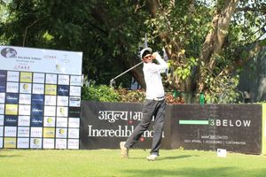 Golf: Local lad Karandeep moves into halfway lead with Chikkarangappa on day two