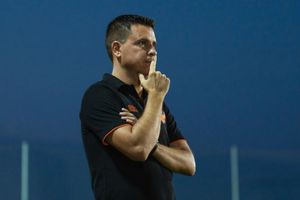 Sergio Lobera signs one-year contract extension with FC Goa