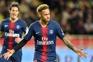 Barcelona shouldn't re-sign Neymar – Van Gaal