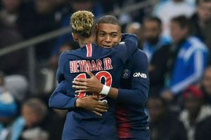 Paris Saint-Germain 2 Lille 1: Mbappe and Neymar take record-breaking hosts 11 points clear
