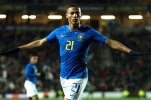 Brazil 1 Cameroon 0: Richarlison fills Neymar's boots as skipper suffers injury