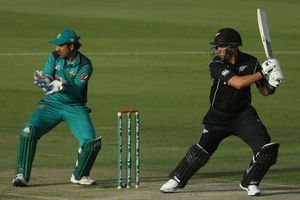Sarfraz furious with Taylor over 'disgraceful' Hafeez claims