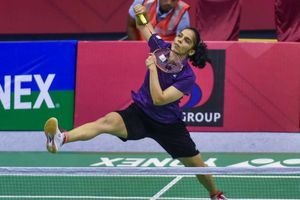 Syed Modi tournament: Saina, Sameer enter title round