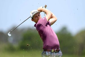 Defending champion Smith tops Gold Coast leaderboard