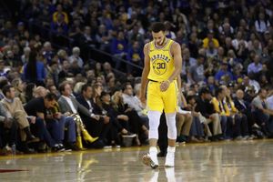 NBA: Warriors' Curry will not play during three-game road trip
