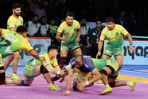PKL 2018: All-round Patna Pirates thrash Tamil Thalaivas 45-27
