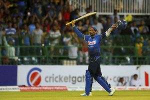 Ex-Sri Lanka cricket star Tilakratne Dilshan starts new innings, joins politics