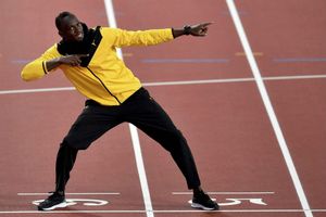 Watch! Usain Bolt runs against astronauts in zero gravity zone!