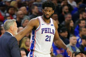 Sixers not 'concerned about' Embiid's left knee soreness