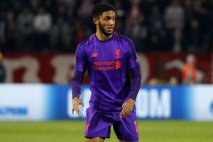 England defender Gomez signs new Liverpool deal