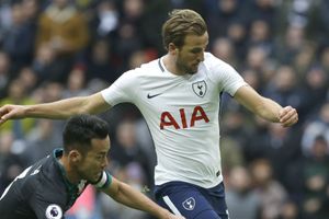 Barcelona line up world record bid for Spurs superstar