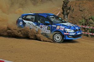 Coffee Day Rally: Karna Kadur takes lead as Gaurav Gill retires