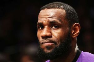 LeBron James apologises for 'Jewish money' Instagram post