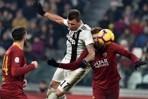 Juventus 1 Roma 0: Mandzukic adds to Di Francesco torment