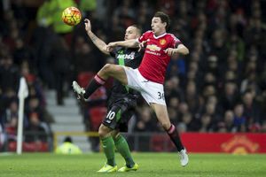 Lazio and Inter target Manchester United outcast Darmian
