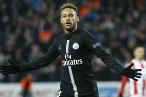 Red Star Belgrade 1 Paris Saint-Germain 4: Neymar brilliance helps secure Group C top spot