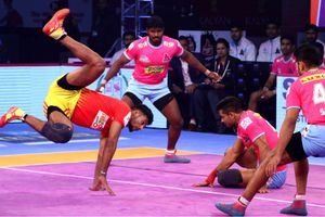 PKL: Gujarat Fortunegiants beat Jaipur Pink Panthers