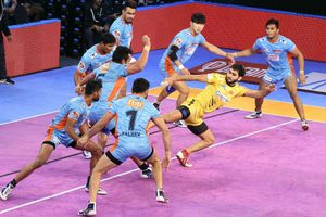 PKL: Bengal Warriors edge out Telugu Titans 39-34