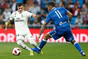 Real cruise into Copa del Rey last 16 after thrashing Melilla